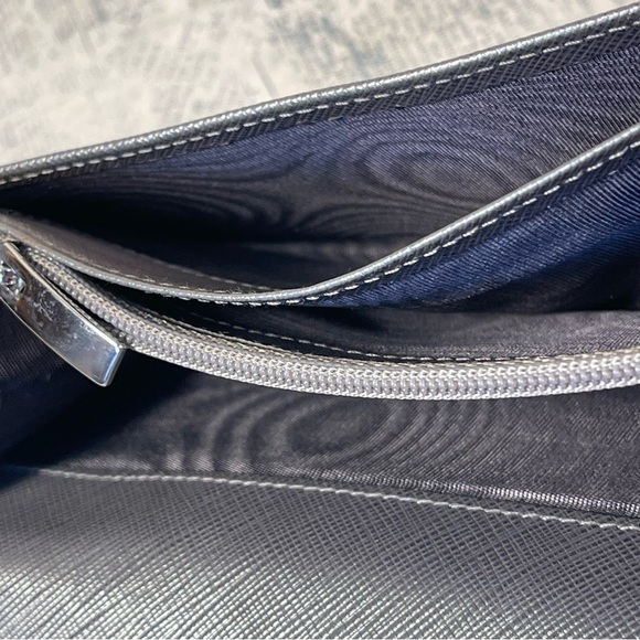 Salvatore Ferragamo Gancini Continental GJ-224633 - Picture 8 of 15